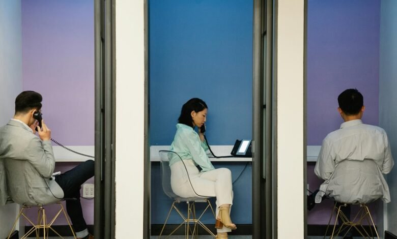 customer service assistance line