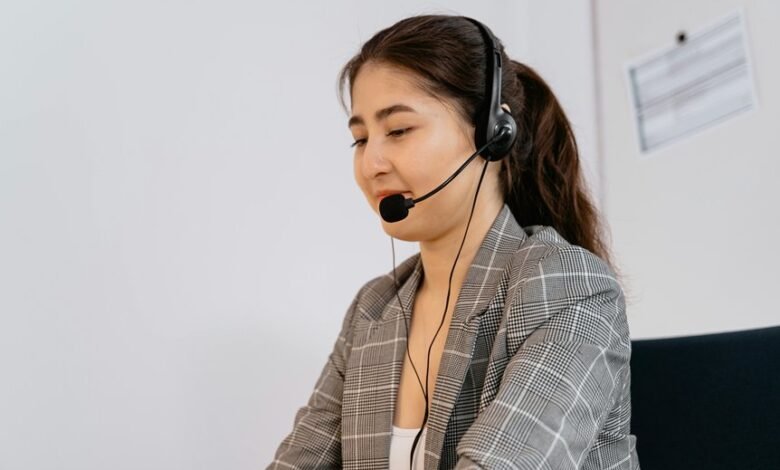 secure corporate tech hotline